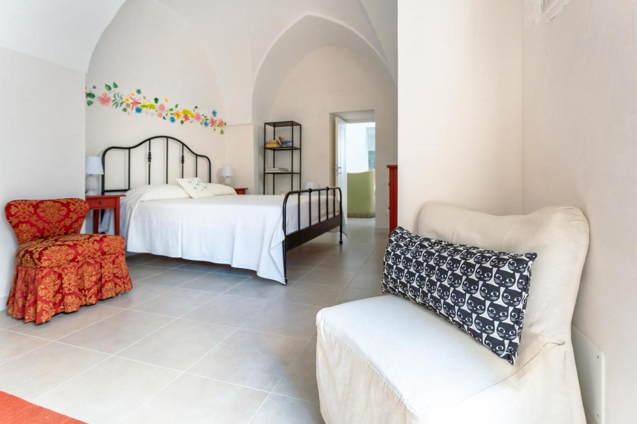 La Costantina Casa Vacanze Casamassella Exterior photo